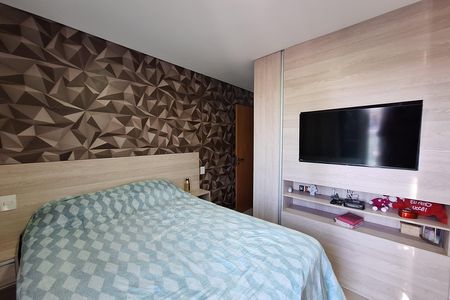 Apartamento à venda com 152m², 4 quartos e 2 vagas Apartamento à venda com 152m², 4 quartos e 2 vagasSuíte