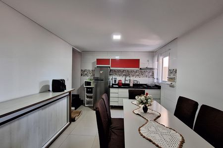 Apartamento à venda com 152m², 4 quartos e 2 vagas Apartamento à venda com 152m², 4 quartos e 2 vagasCozinha
