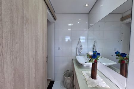 Apartamento à venda com 152m², 4 quartos e 2 vagas Apartamento à venda com 152m², 4 quartos e 2 vagasBanheiro da Suíte