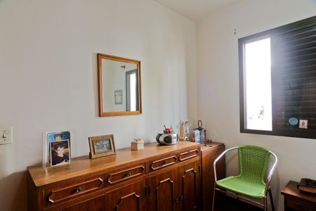 Apartamento à venda com 120m², 3 quartos e 2 vagas Apartamento à venda com 120m², 3 quartos e 2 vagasQuarto 2