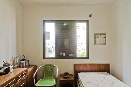 Apartamento à venda com 120m², 3 quartos e 2 vagas Apartamento à venda com 120m², 3 quartos e 2 vagasQuarto 2