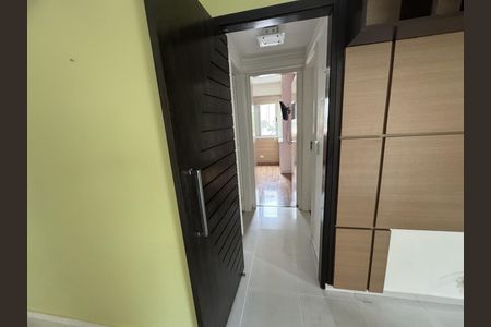 Corredor de apartamento para alugar com 3 quartos, 74m² em Pompeia, São Paulo