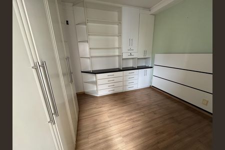 Apartamento para alugar com 74m², 3 quartos e 2 vagas Apartamento para alugar com 74m², 3 quartos e 2 vagasQuarto