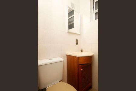 Apartamento à venda com 42m², 1 quarto e 1 vagaBanheiro da suíte