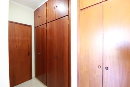 Apartamento para alugar com 100m², 3 quartos e 1 vagaSuite 