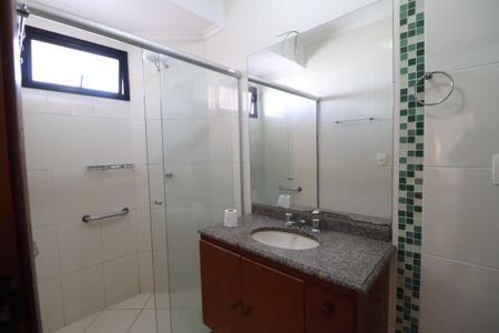 Apartamento para alugar com 100m², 3 quartos e 1 vagaBanheiro 