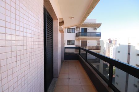 Apartamento para alugar com 100m², 3 quartos e 1 vagaVaranda 