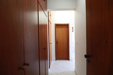 Apartamento para alugar com 100m², 3 quartos e 1 vagaSuite 