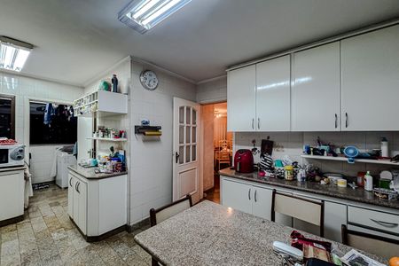 Apartamento à venda com 211m², 3 quartos e 3 vagasCozinha