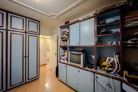 Apartamento à venda com 211m², 3 quartos e 3 vagasQuarto 2