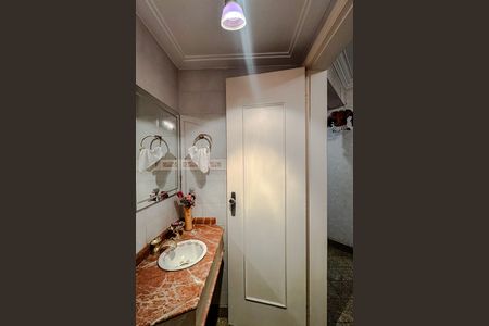 Apartamento à venda com 211m², 3 quartos e 3 vagasLavabo