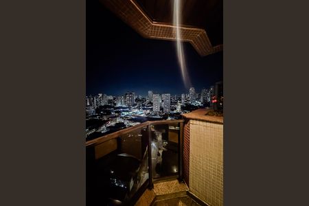 Apartamento à venda com 211m², 3 quartos e 3 vagasQuarto 1 - Varanda