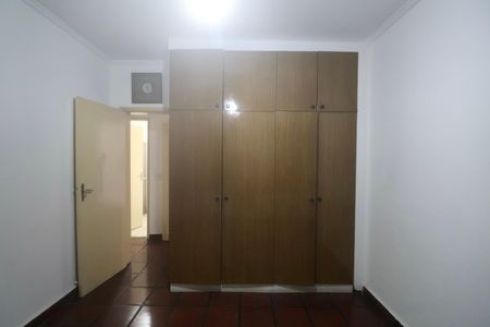 Apartamento para alugar com 70m², 3 quartos e 2 vagas Apartamento para alugar com 70m², 3 quartos e 2 vagasQuarto