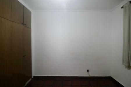 Apartamento para alugar com 70m², 3 quartos e 2 vagas Apartamento para alugar com 70m², 3 quartos e 2 vagasQuarto