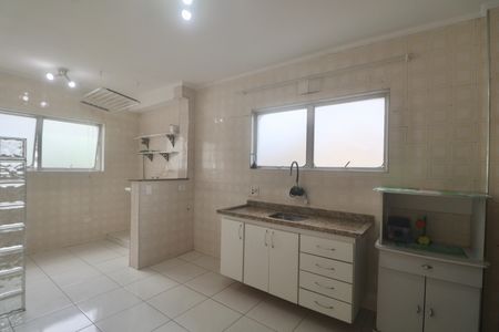 Apartamento para alugar com 70m², 3 quartos e 2 vagas Apartamento para alugar com 70m², 3 quartos e 2 vagasCozinha