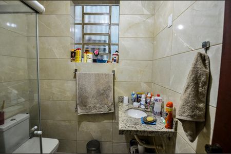 Apartamento à venda com 72m², 2 quartos e sem vaga Apartamento à venda com 72m², 2 quartos e sem vagaBanheiro