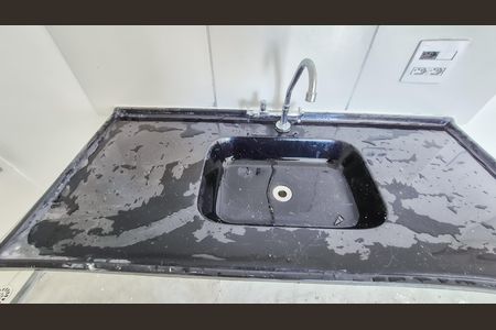 Apartamento para alugar com 38m², 2 quartos e sem vaga Apartamento para alugar com 38m², 2 quartos e sem vagaCozinha e Área de Serviço