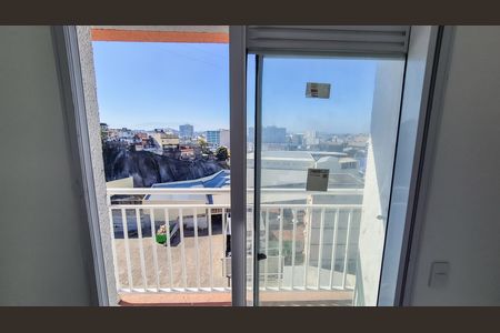 Apartamento para alugar com 38m², 2 quartos e sem vaga Apartamento para alugar com 38m², 2 quartos e sem vagaSala