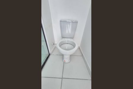 Apartamento para alugar com 38m², 2 quartos e sem vaga Apartamento para alugar com 38m², 2 quartos e sem vagaBanheiro