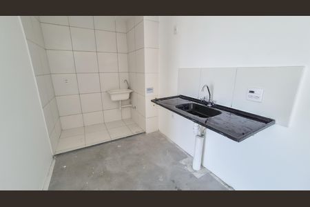 Apartamento para alugar com 38m², 2 quartos e sem vaga Apartamento para alugar com 38m², 2 quartos e sem vagaCozinha e Área de Serviço