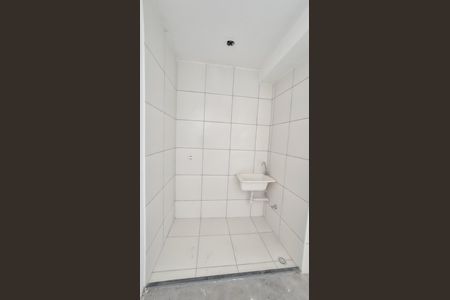 Apartamento para alugar com 38m², 2 quartos e sem vaga Apartamento para alugar com 38m², 2 quartos e sem vagaCozinha e Área de Serviço