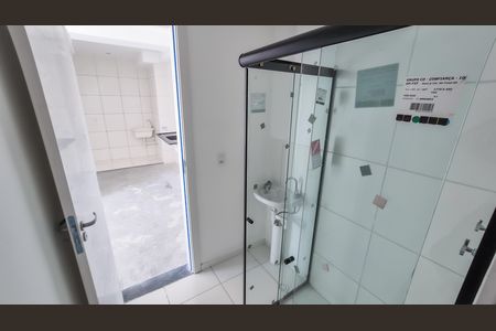 Apartamento para alugar com 38m², 2 quartos e sem vaga Apartamento para alugar com 38m², 2 quartos e sem vagaBanheiro