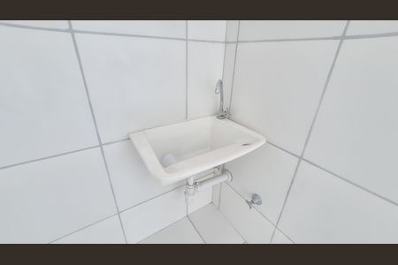 Apartamento para alugar com 38m², 2 quartos e sem vaga Apartamento para alugar com 38m², 2 quartos e sem vagaCozinha e Área de Serviço