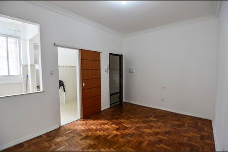 Apartamento à venda com 48m², 1 quarto e sem vaga Apartamento à venda com 48m², 1 quarto e sem vagaSala