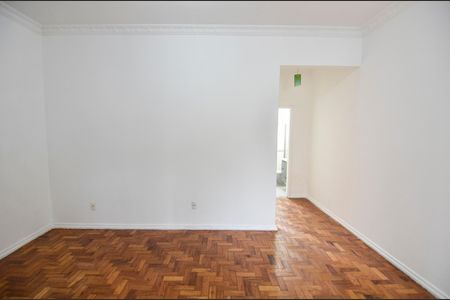 Apartamento à venda com 48m², 1 quarto e sem vaga Apartamento à venda com 48m², 1 quarto e sem vagaSala