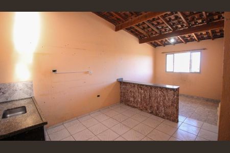 Casa para alugar com 1 quarto, 250m² em São Rafael, São Paulo