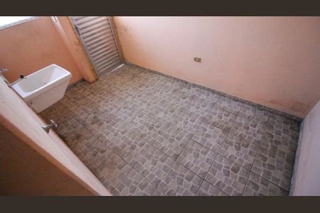 Área de Serviço de casa para alugar com 1 quarto, 250m² em São Rafael, São Paulo