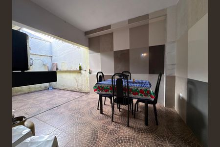 Apartamento para alugar com 63m², 2 quartos e 1 vaga