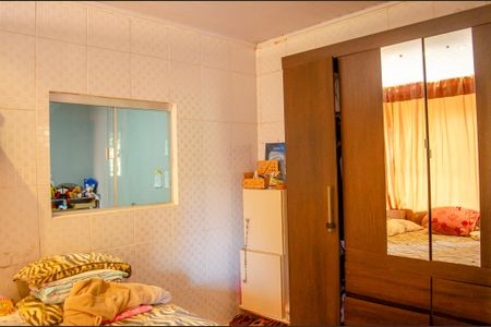 Casa à venda com 4 quartos, 300m² em Residencial Brisas da Mata, Goiânia