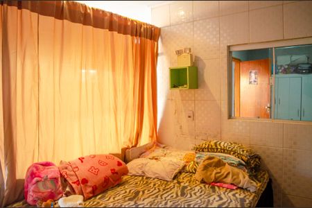 Casa à venda com 4 quartos, 300m² em Residencial Brisas da Mata, Goiânia