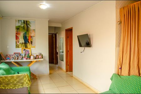 Casa à venda com 4 quartos, 300m² em Residencial Brisas da Mata, Goiânia