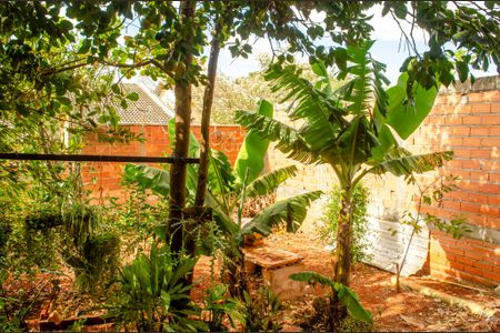 Casa à venda com 300m², 4 quartos e 3 vagas