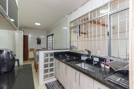 Casa à venda com 400m², 3 quartos e 8 vagas Casa à venda com 400m², 3 quartos e 8 vagasCozinha
