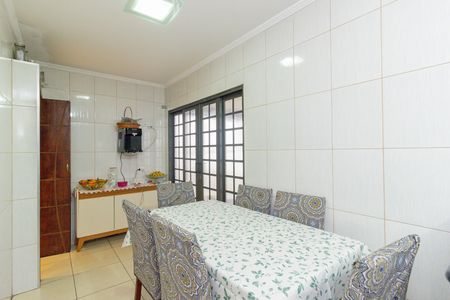 Casa à venda com 400m², 3 quartos e 8 vagas Casa à venda com 400m², 3 quartos e 8 vagasCozinha