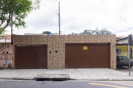 Fachada de casa à venda com 3 quartos, 400m² em Parque Pan Americano, São Paulo