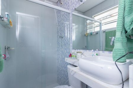 Casa à venda com 400m², 3 quartos e 8 vagas Casa à venda com 400m², 3 quartos e 8 vagasBanheiro Quarto 2