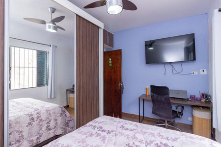 Casa à venda com 400m², 3 quartos e 8 vagas Casa à venda com 400m², 3 quartos e 8 vagasQuarto 1