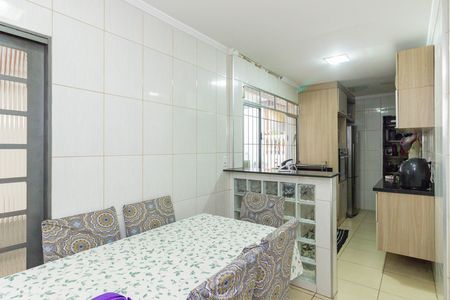 Cozinha de casa à venda com 3 quartos, 400m² em Parque Pan Americano, São Paulo