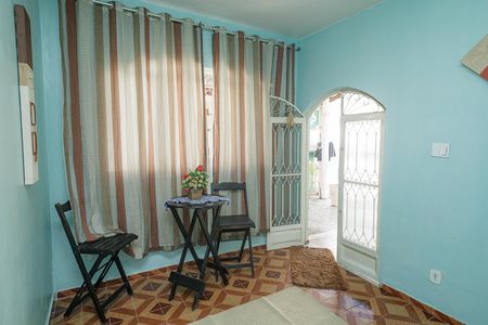 Sala de casa à venda com 2 quartos, 108m² em Campo Grande, Rio de Janeiro
