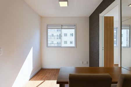 Apartamento para alugar com 34m², 2 quartos e sem vagaSala
