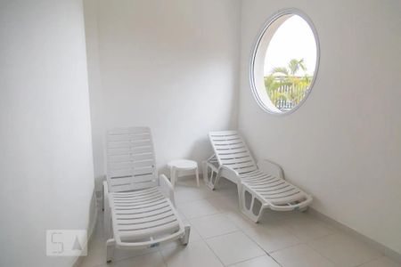 Apartamento à venda com 170m², 3 quartos e 2 vagas Apartamento à venda com 170m², 3 quartos e 2 vagasSaúna