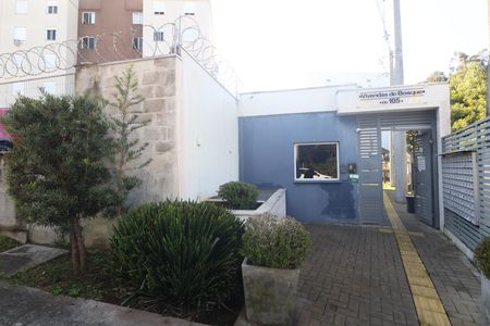 Fachada e portaria de apartamento à venda com 2 quartos, 47m² em Olaria, Canoas