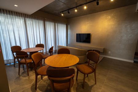 Apartamento à venda com 63m², 2 quartos e 1 vaga Apartamento à venda com 63m², 2 quartos e 1 vagaÁrea comum - Salão de festas