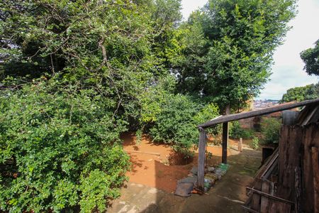 Casa para alugar com 800m², 3 quartos e 4 vagas