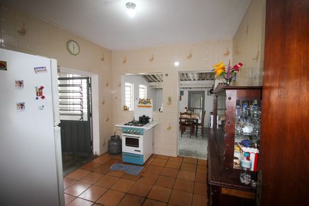 Casa para alugar com 800m², 3 quartos e 4 vagas