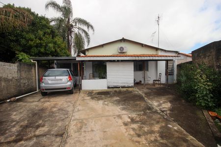 Casa para alugar com 800m², 3 quartos e 4 vagas